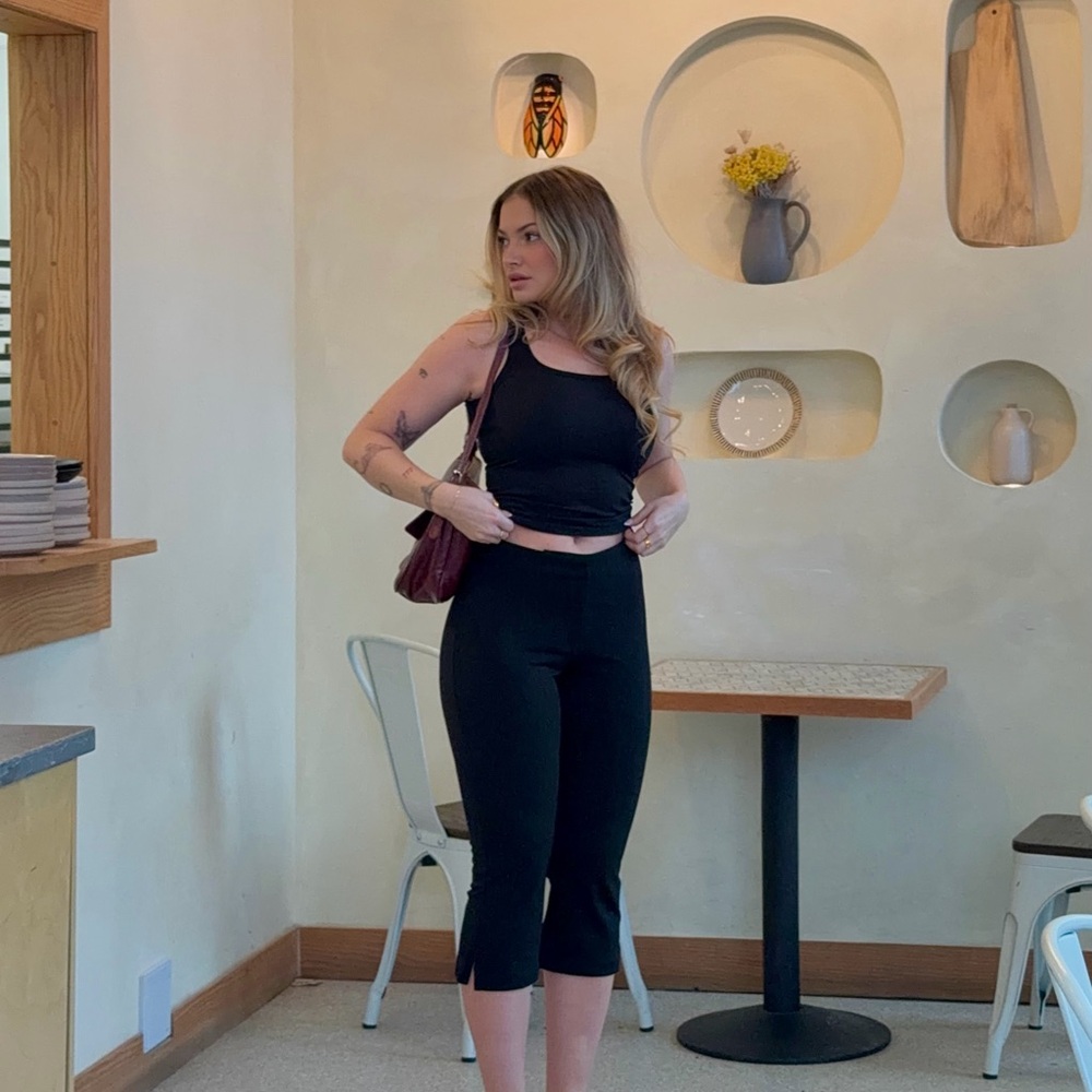 Peppermayo Black Capris